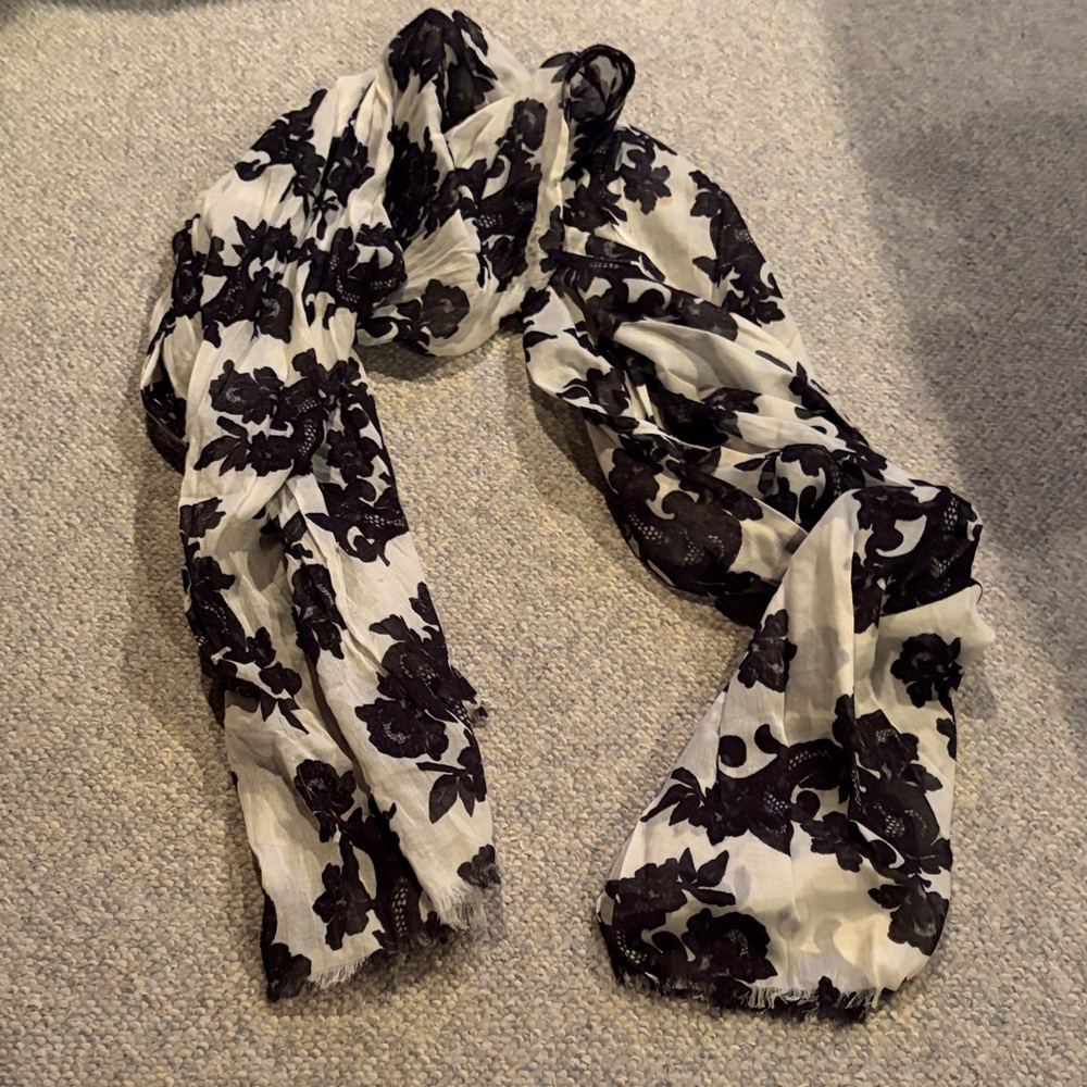 Floral Black and White Scarf